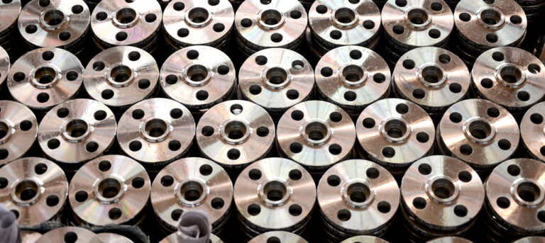 The main reason why stainless steel flat welding flanges are less susceptible to corrosion is related to the inherent properties of stainless steel. Here are some possible reasons: