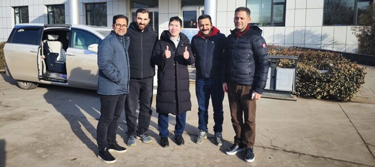 Iranian customers come to the factory for inspection